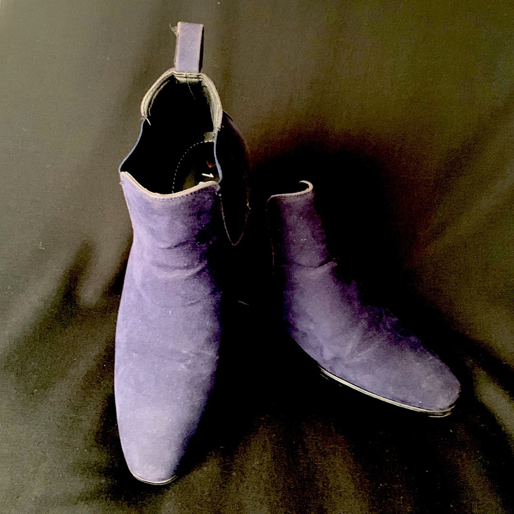 1670 Blue Chelsea Boots